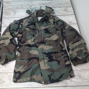 Vintage Miilitary Woodland Camo Jacket with Cold Weather Liner Size Small